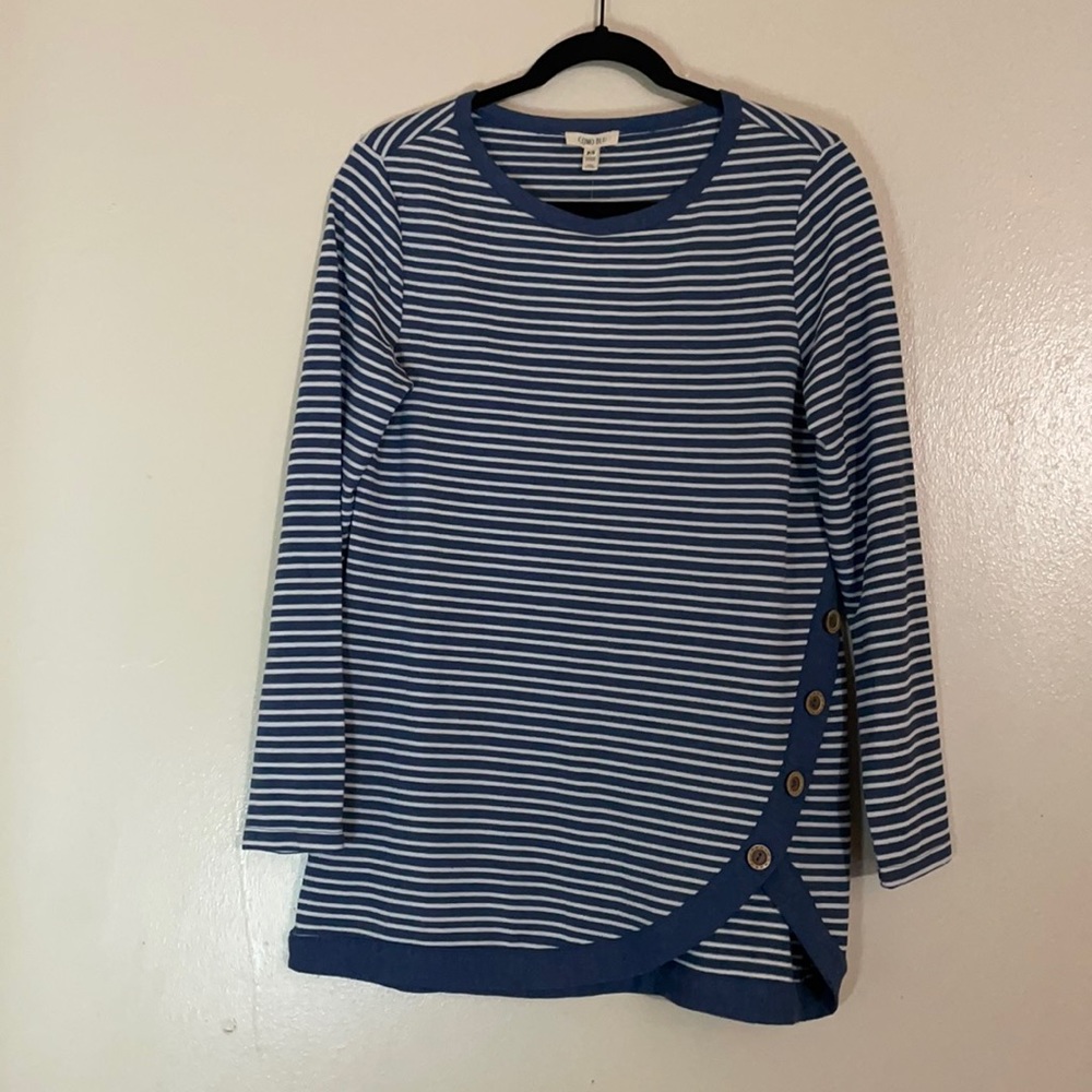 COMO BLU Striped Side Faux Button Detail Top